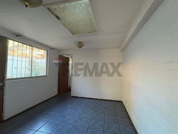 CASA EN VENTA PARA REMODELAR