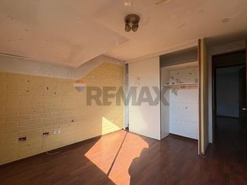 CASA EN VENTA PARA REMODELAR