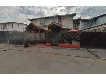 Se Vende casa de dos pisos, Pudahuel