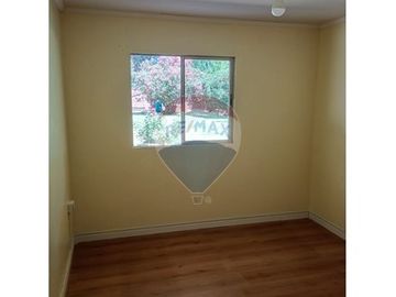 Parcela con dos casas en Champa: ¡Un Sueño!