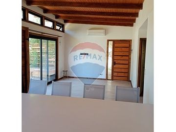Parcela con dos casas en Champa: ¡Un Sueño!
