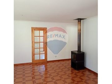 Parcela con dos casas en Champa: ¡Un Sueño!