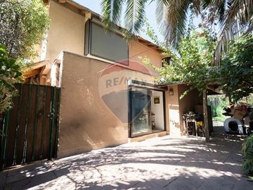 457 m2 DE TERRENO, 6 DORMITORIOS, GRAN PISCINA