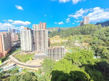 ARRIENDO de APARTAMENTO en SABANETA
