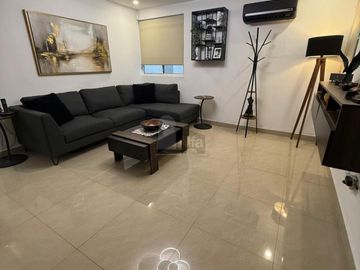 Casa en venta Cerradas de Cumbres, Monterrey, Nuevo León.
