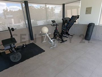 CASA 3 DORMITORIOS POR ESTRENAR EN TUMBACO 286 M²
