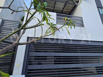 CASA EN VENTA | PRIVADA QUETZAL | GUADALUPE NL | AMUEBLADA