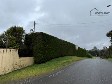 Gran Casa en Parque Ivian con 5.000 m² de Terreno – Puerto Varas