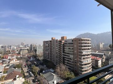 UF 4.400 Recién remodelado, Depto 1D+1bga+Terraza/Manuel Montt, Providencia