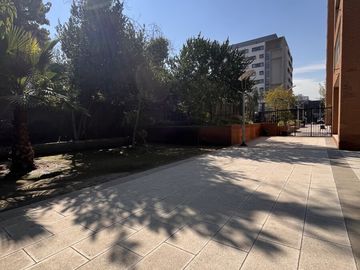 UF 4.400 Recién remodelado, Depto 1D+1bga+Terraza/Manuel Montt, Providencia