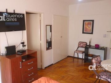 Departamento con balcón en alquiler temporario en Almagro