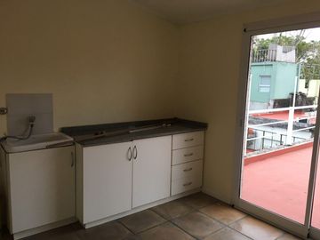 PH 4 Ambientes en Villa Crespo, con Terraza y Balcón – Sin Expensas