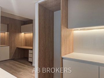 ALQUILER DEPAMPA - Departamento 2 ambientes AMOBLADO CON ESCRITORIO y cochera - Seg 24 hs