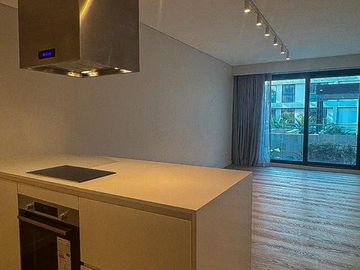 ALQUILER DEPAMPA - Departamento 2 ambientes AMOBLADO CON ESCRITORIO y cochera - Seg 24 hs