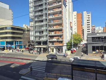 Oficina | Alquiler | Belgrano | Esquina a estrenar
