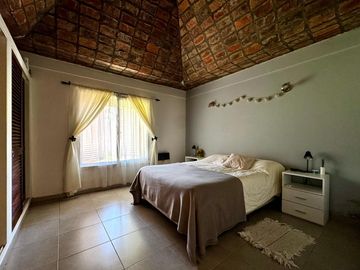 Casa - cuatro ambientes - Country Club Banco Provincia (Moreno)