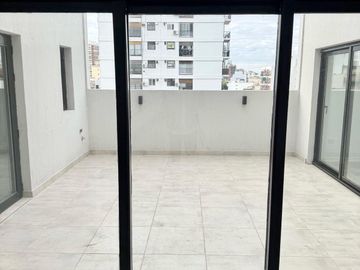 Increíble Oficina Duplex Reciclada a Estrenar