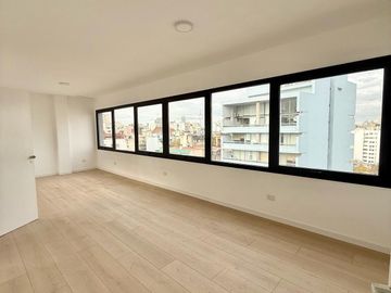 Increíble Oficina Duplex Reciclada a Estrenar