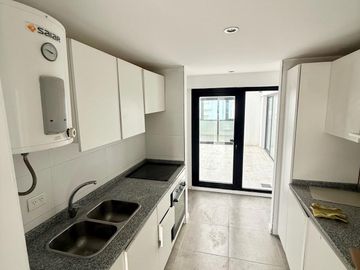Increíble Oficina Duplex Reciclada a Estrenar