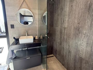 !!EXCLUSIVA CASA EN VALLE DEL GOLF | PILETA | FONDO AL GOLF | TERRENO 1500 M2!!