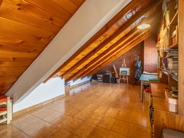 VENTA * PARQUE CHACABUCO / CABALLITO SUR * CASA LOTE PROPIO * PISCINA * 4 COCHERAS