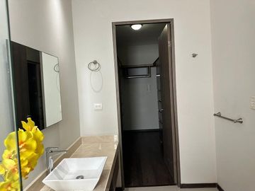 Casa en Renta en Cumbres Elite, Amueblada y Equipada, Monterrey