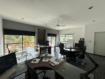 CASA EN VENTA MERIDA, CENTRO, CERCA DE AV ITZAES, ENTREGA INMEDIATA.