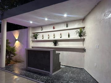 CASA EN VENTA MERIDA, CENTRO, CERCA DE AV ITZAES, ENTREGA INMEDIATA.
