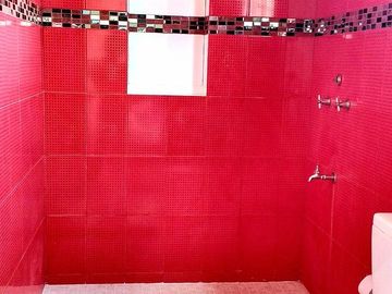 CASA EN VENTA MERIDA, CENTRO, CERCA DE AV ITZAES, ENTREGA INMEDIATA.