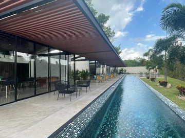 CASA EN VENTA MERIDA, SANTA MARIA YAXCHE, PRIVADA UNICA LIVING, 45, VERANO 2026.