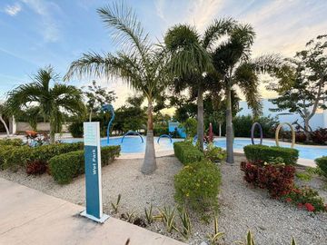 CASA EN VENTA MERIDA, SANTA MARIA YAXCHE, PRIVADA UNICA LIVING, 45, VERANO 2026.