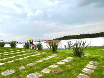 Casa en condominio en venta Bugamvillas