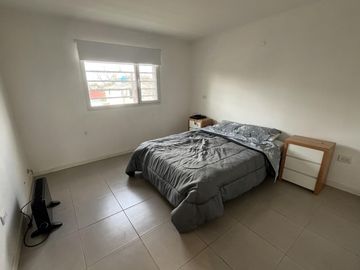 VENTA PH cuatro ambientes zona tejedor y beltran
