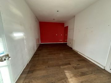 SANTILLI - Local en  LOMAS DE ZAMORA