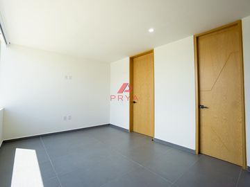 Casa en Venta en Punto Sur Tlajomulco de Zuñiga | 4 Recámaras con Roof Garden