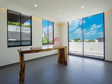 Casa en Venta en Punto Sur Tlajomulco de Zuñiga | 4 Recámaras con Roof Garden