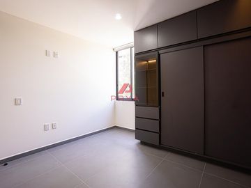 Casa en Venta en Punto Sur Tlajomulco de Zuñiga | 4 Recámaras con Roof Garden