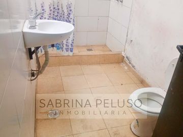 Venta Y Alquiler Local Comercial En Moreno Centro - Excelente Ubicación