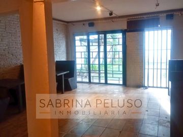 Venta Y Alquiler Local Comercial En Moreno Centro - Excelente Ubicación