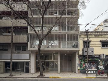 Departamento de 3 dormitorios piso exclusivo con cochera y radiadores en zona rio