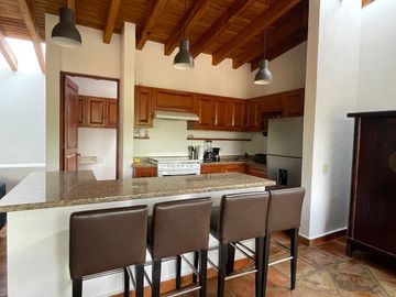 Casa en renta con acceso al Club de Golf de Avandaro , Valle de Bravo