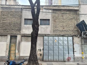 Depósito - Galpón de 300 m2 en Constitución - ALQUILER