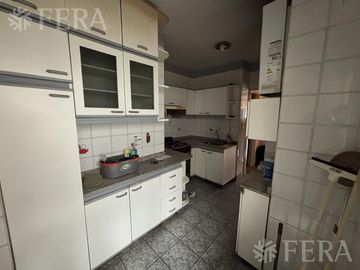 Alquiler de Departamento 4 ambientes con terraza y cochera en Flores