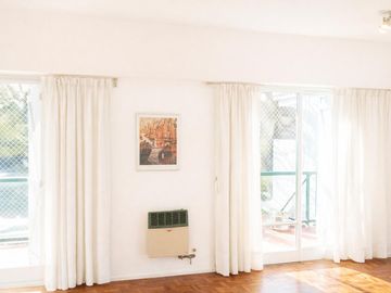 departamento en duplex de 3 amb, centro de san isidro - primer piso por escalera