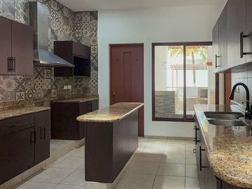 Casa en Renta en Las Fincas, Temozón