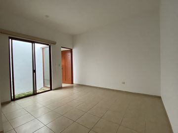 Casa en Renta en Las Fincas, Temozón