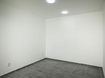Oficinas privadas en renta en Providencia, servicios incluidos.