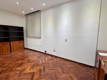 VENTA OFICINA 5 despachos   recepción | PLANTA BAJA en Balvanera | apto credito