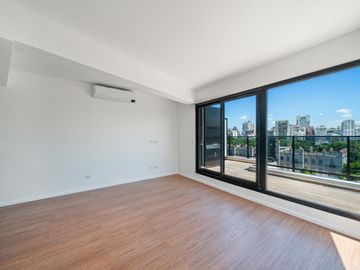 VENTA - DEPARTAMENTO DE TRES AMBIENTES CON BALCON TERRAZA - LAS CAÑITAS.