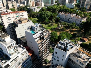 VENTA - DEPARTAMENTO DE TRES AMBIENTES CON BALCON TERRAZA - LAS CAÑITAS.